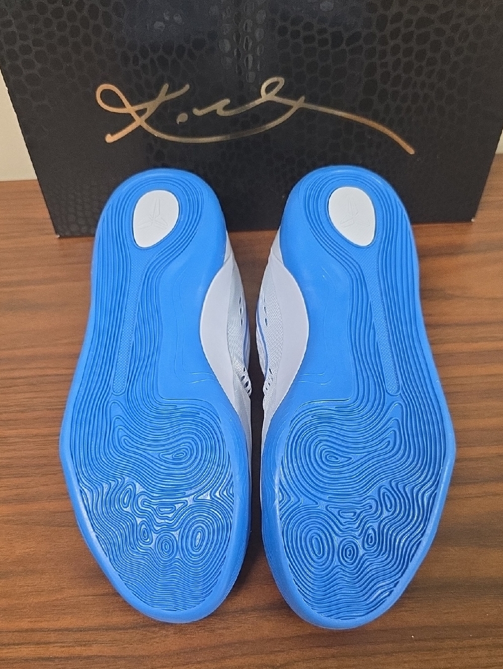 Nike Kobe IX Low EM (GS) "Hydrogen Blue" Women's 7/Youth 5.5 IM6642-400 New - Picture 7 of 9